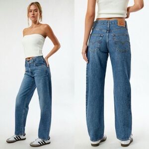 NWT Levi's Medium Indigo Worn Memory '94 Baggy Jeans 28